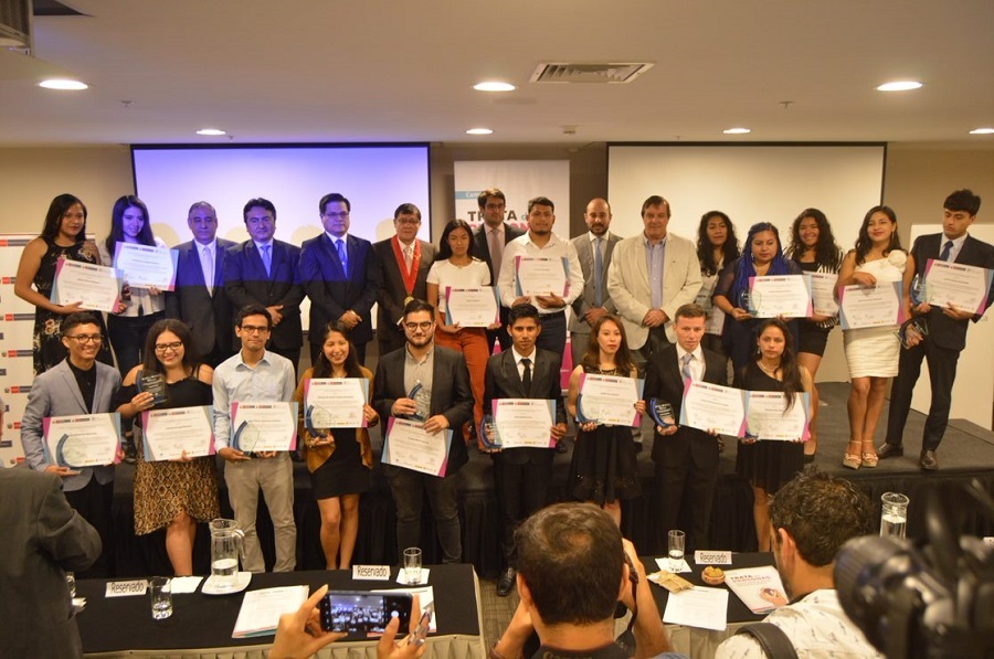 Estudiantes de UPN ganan el primer lugar del VI Concurso de Periodismo CIES